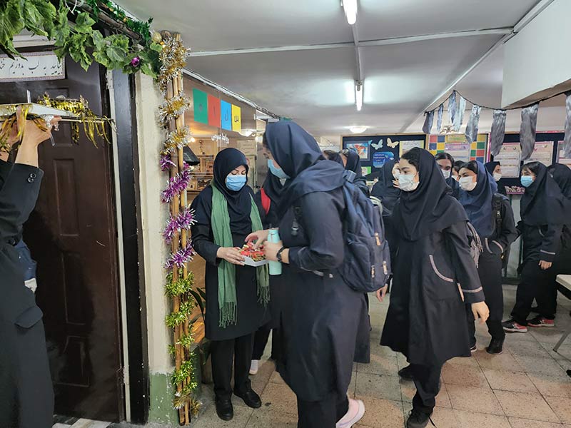 آغاز سال تحصیلی دبیرستان دخترانه گلبانگ مهرماه 14017