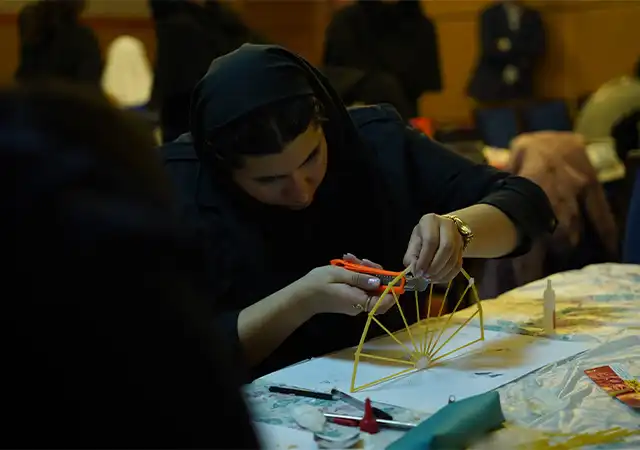 برترین دبیرستان دوره دوم دخترانه شهرک غرب 4